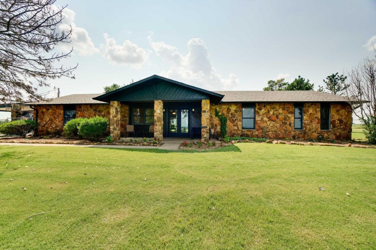 Spacious Country Home Near Ft Sill And Medicine Park Lawton Exterior photo